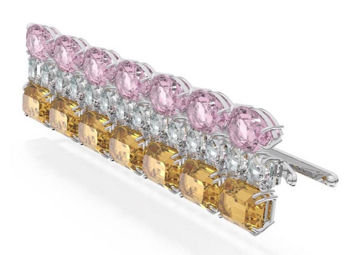 Price: Rs 10,500 (luxury.tatacliq.com)