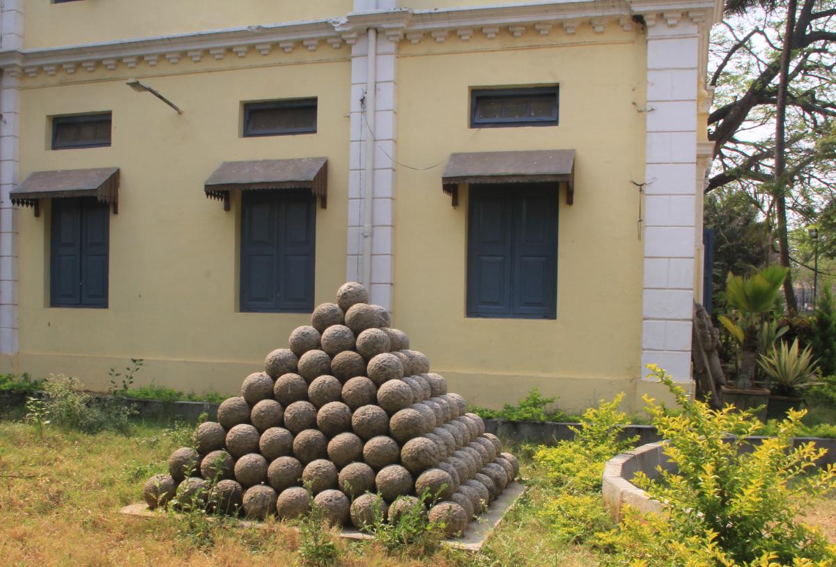 A frontal view of the Chamarajendra Memorial Chatram in Srirangapatna, Mysuru