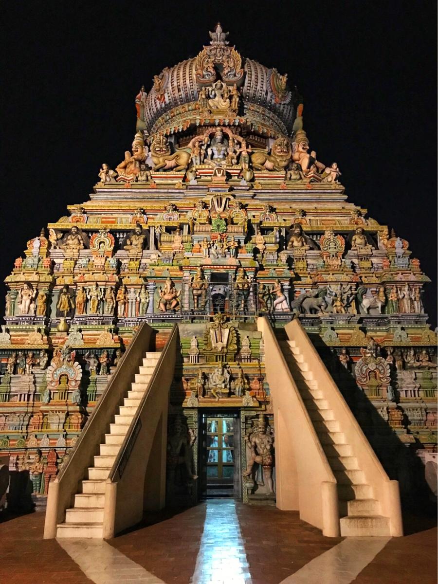Koodal Azaghar temple