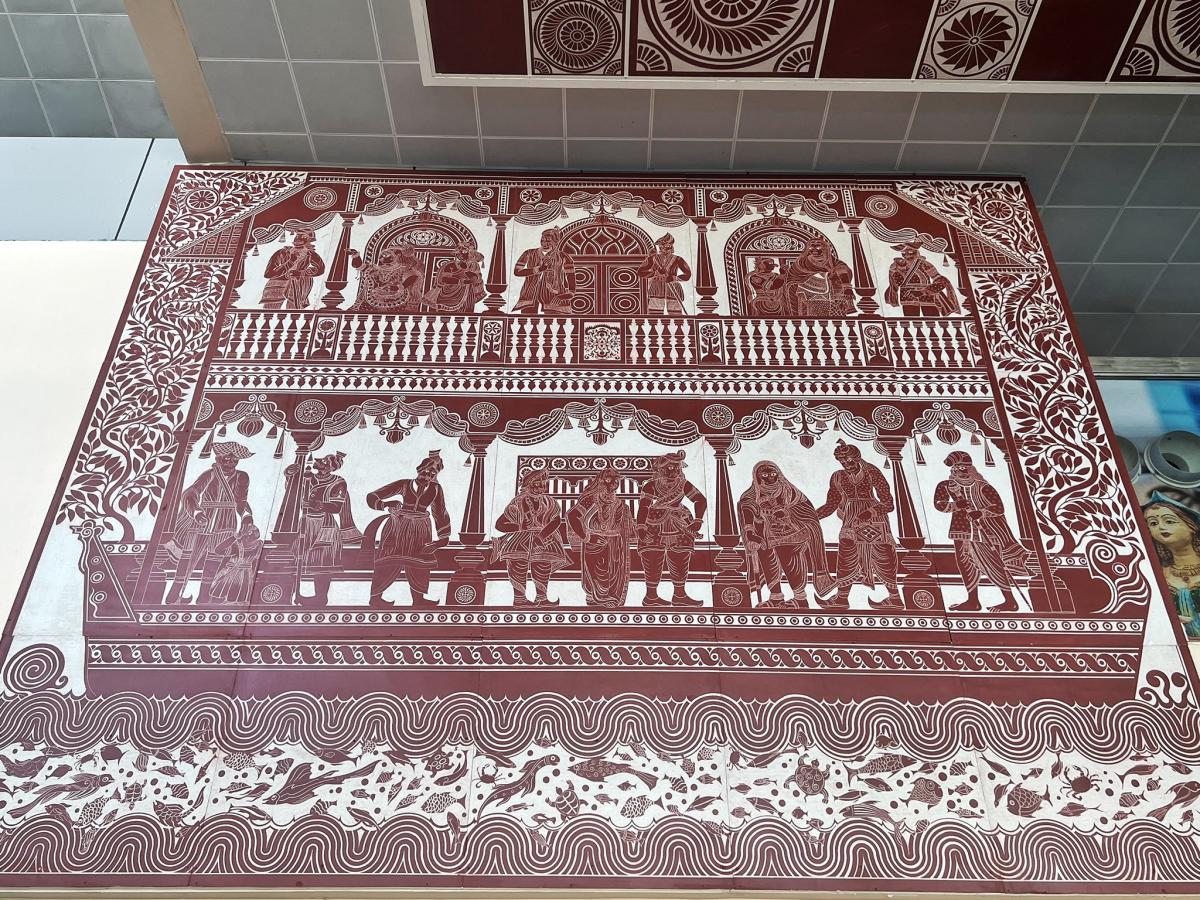 Kaavi art pieces features at the Mangaluru International Airport. Credit: Special arrangement