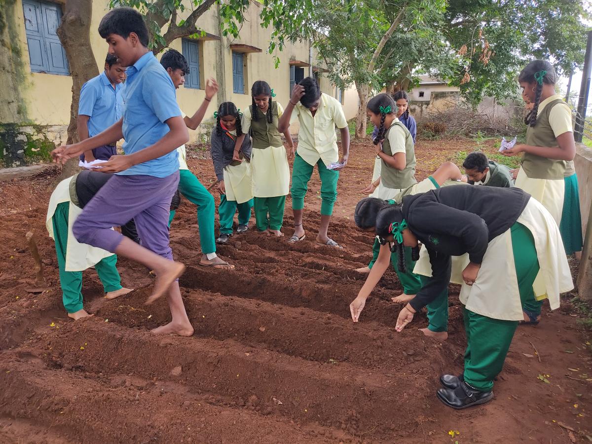 Students of Heggadahalli Government High School