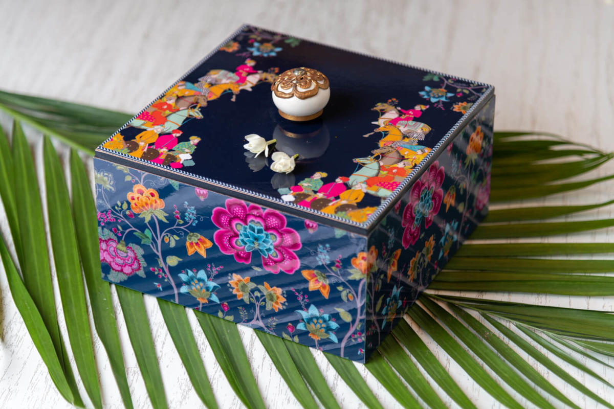Moving away from traditional invites, Be Jalebi from Delhi makes cards that can be used multiple times, likebox invites.