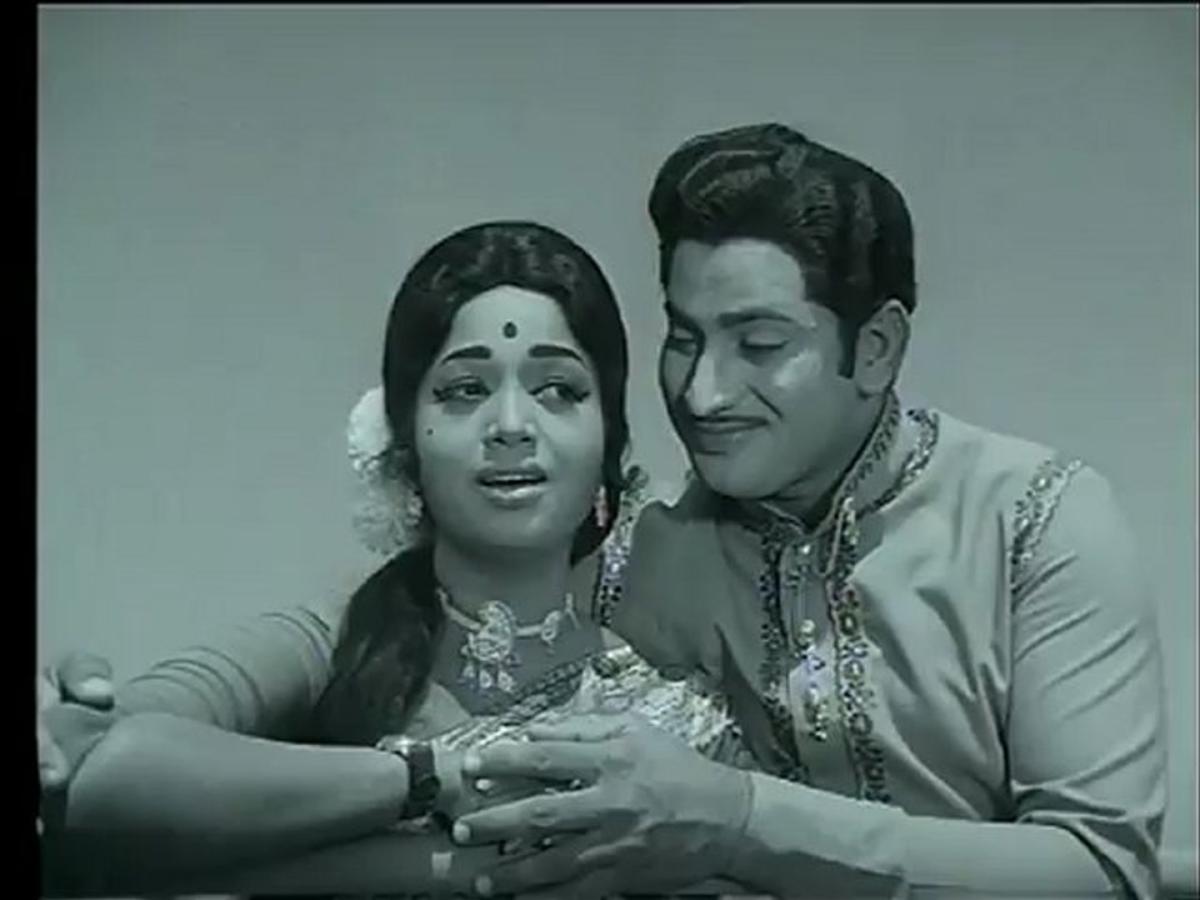 Anta Mana Manchike