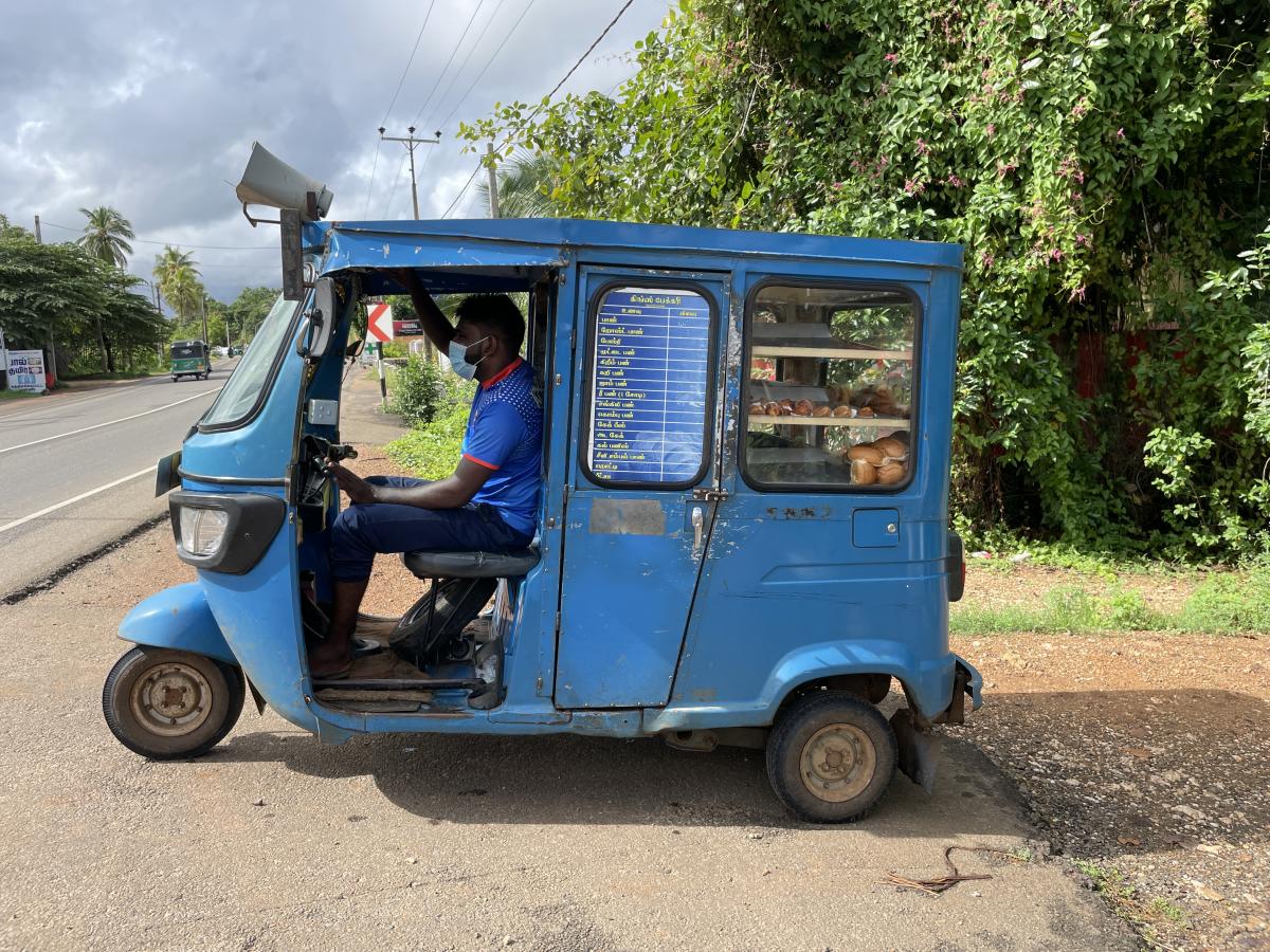 A choon paan truck in Jaffna. PHOTO BY AUTHOR
