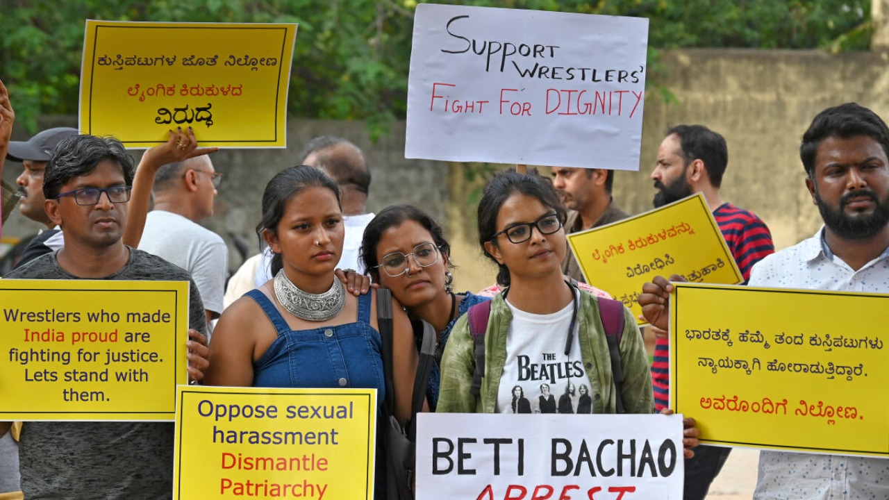 Activists at the protest on Freedom Park on Sunday. DH PHOTO/PUSHKAR V