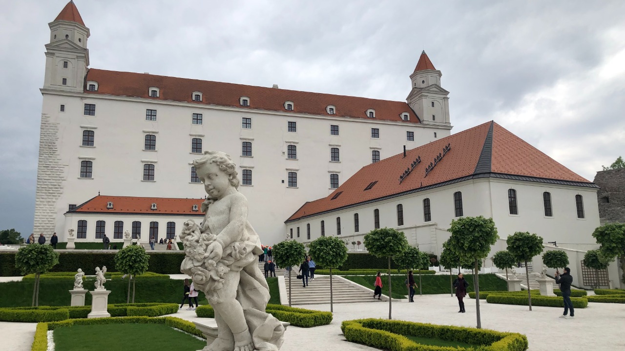 The Bratislava Castle is an imposing structure that dominates the cityscape. Credit: Lakshmi Sharath