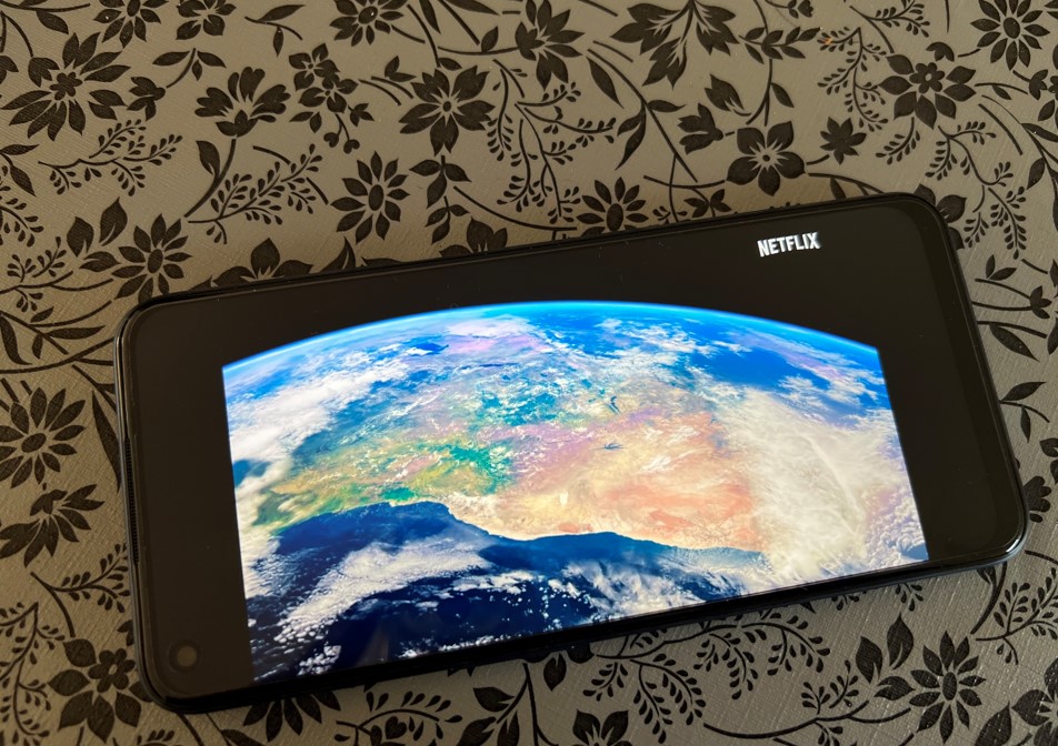 Realme 8s 5G. Credit: DH Photo/KVN Rohit