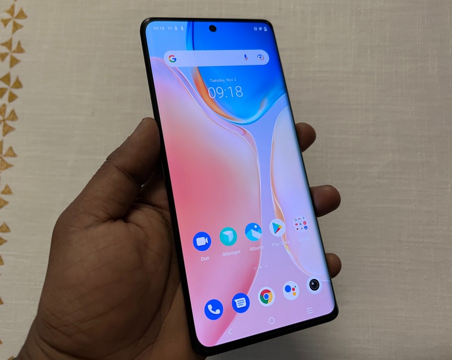Vivo X70 Pro. Credit: DH Photo/ KVN Rohit