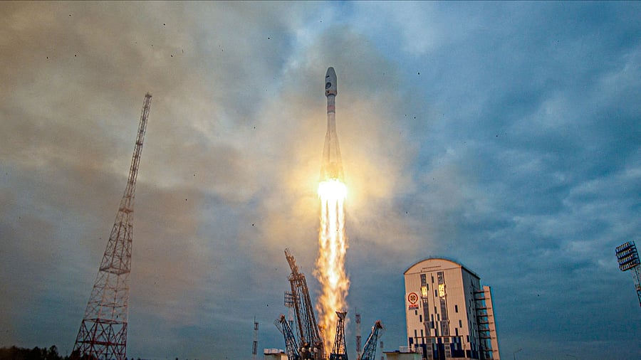 <div class="paragraphs"><p> A Soyuz-2.1b rocket booster with a Fregat upper stage and the lunar landing spacecraft Luna-25 blasts off from a launchpad at the Vostochny Cosmodrome in the far eastern Amur region, Russia.</p></div>