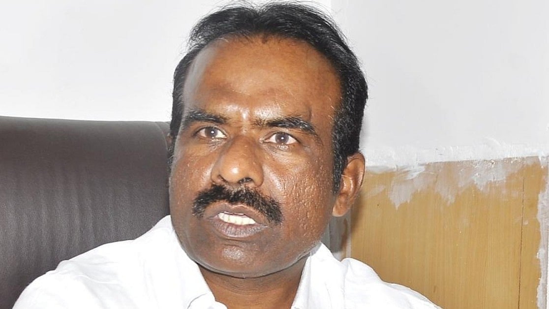 Cong files complaint against BJP MLC Ravikumar over 'disrespect' to national flag on Independence Day in Bengaluru