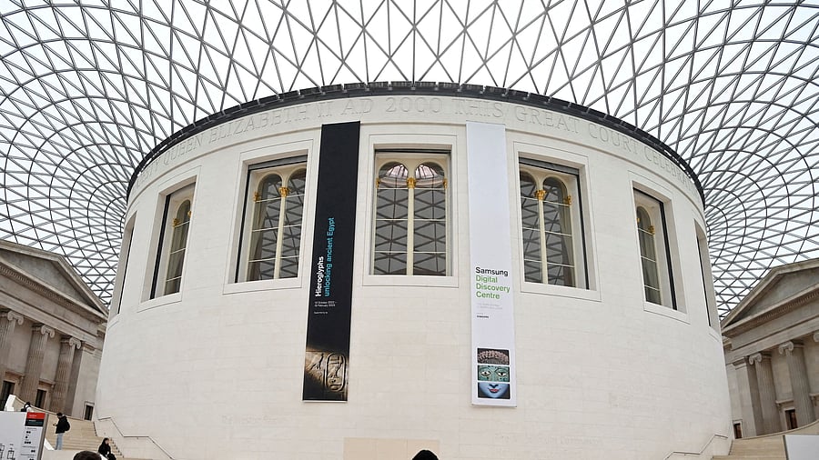 <div class="paragraphs"><p>British Museum in London.</p></div>