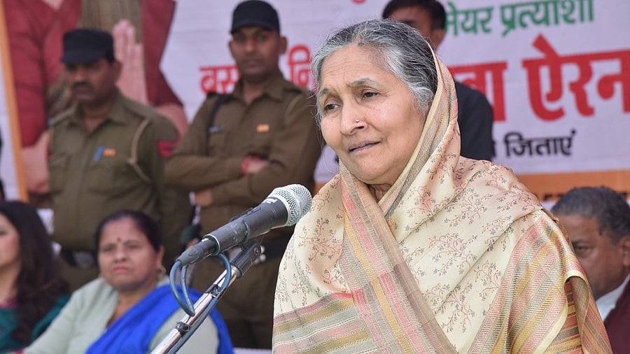 <div class="paragraphs"><p>Savitri Jindal</p></div>