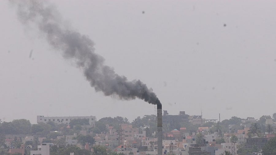 <div class="paragraphs"><p>Representative image of air pollution.</p></div>