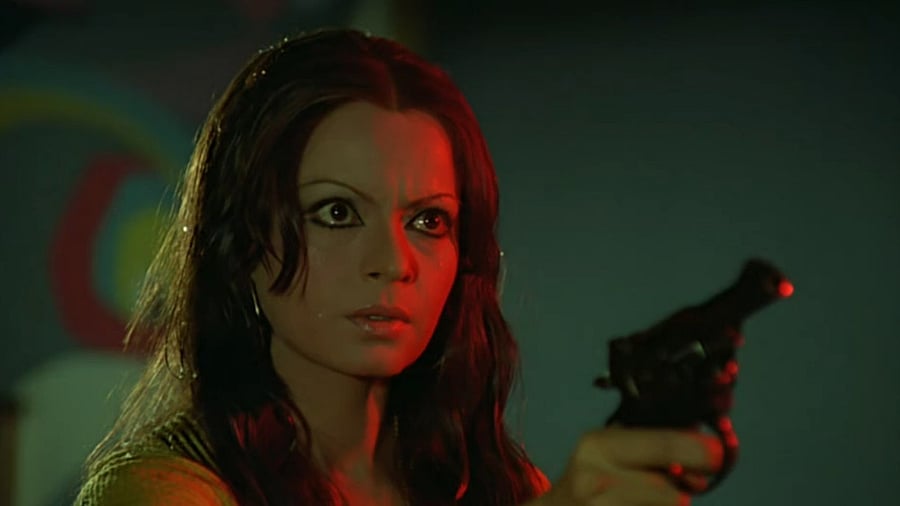 Rehana Sultan as agent Zarina in 'Agent Vinod' (1977)