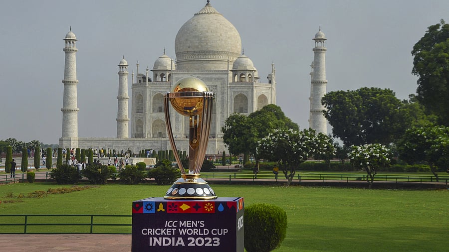 <div class="paragraphs"><p>Trophy of the upcoming ICC men's cricket World Cup 2023 is displayed at the Taj Mahal complex, in Agra.</p></div>