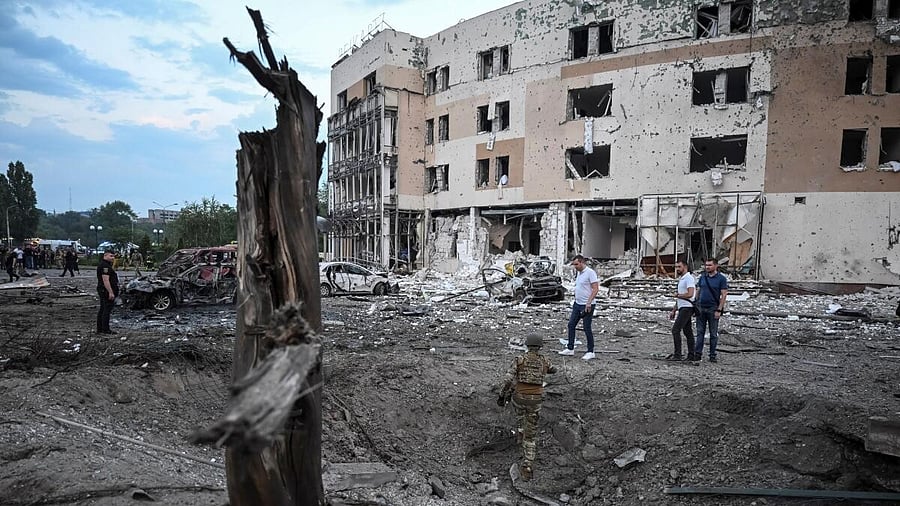 <div class="paragraphs"><p>Aftermath of a Russian missile attack in Ukraine.</p></div>