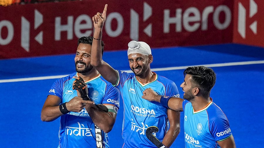 <div class="paragraphs"><p>Indian men's hockey team.</p></div>