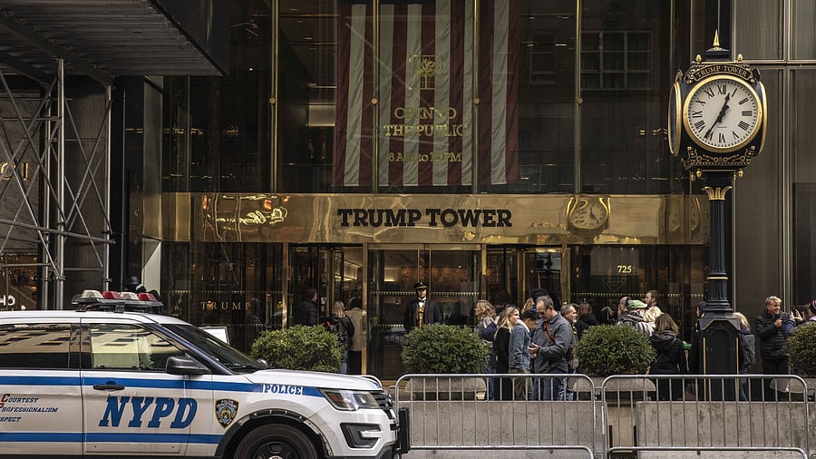 <div class="paragraphs"><p>A 16-foot clock with gold accents was installed without permission outside Trump Tower more than a dozen years ago.<br></p></div>