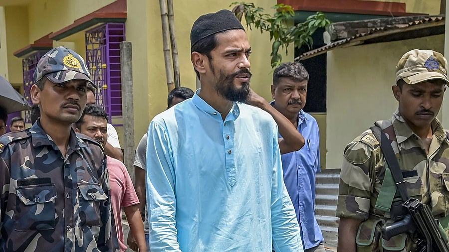 <div class="paragraphs"><p>ISF MLA Nawsad Siddique.</p></div>