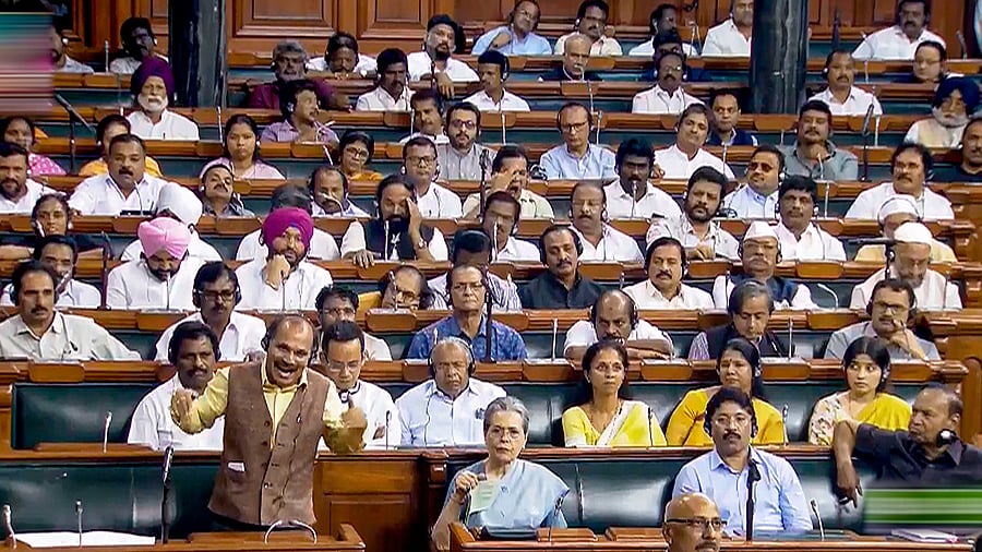 <div class="paragraphs"><p>Discussion on the Motion of No-Confidence in the Lok Sabha during the Monsoon session of Parliament. </p></div>