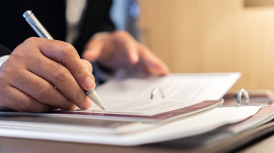 <div class="paragraphs"><p>Among Punjab Civil Services (PCS) officers who have been shifted included Paramdeep Singh, Rajdeep Kaur, Rakesh Kumar Popli and Jyoti Bala.</p></div>