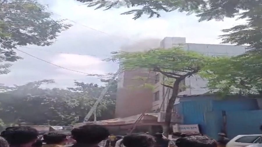 <div class="paragraphs"><p>Screengrab from the video of the fire at Galaxy Hotel.</p></div>