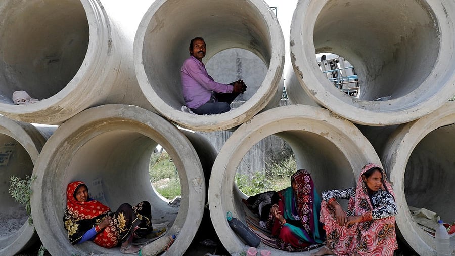 <div class="paragraphs"><p>Representative image of labourers.</p></div>