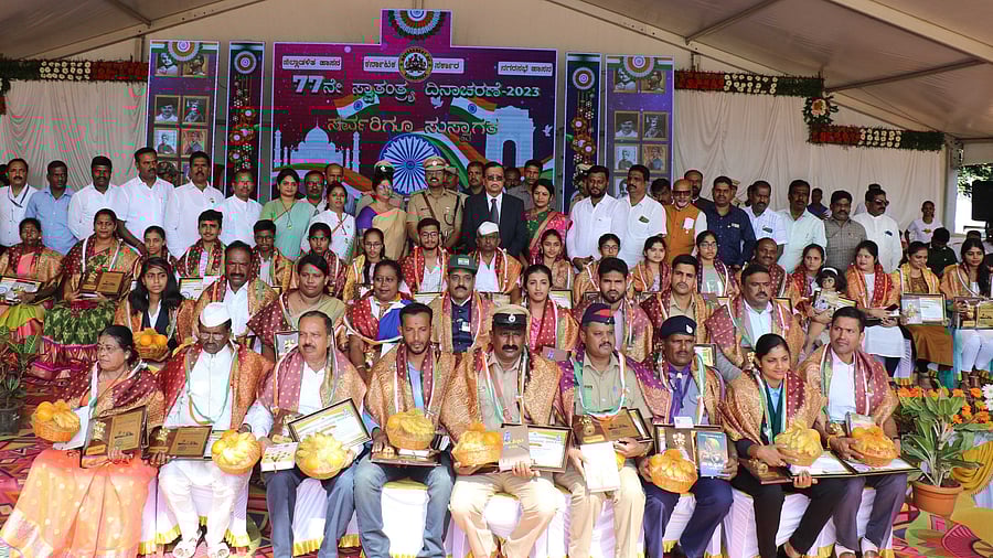 <div class="paragraphs"><p>Achievers in various fields were felicitated during the Independence Day celebrations, in Hassan on Tuesday. District In-charge Minister K N Rajanna and other officials are seen. </p></div>