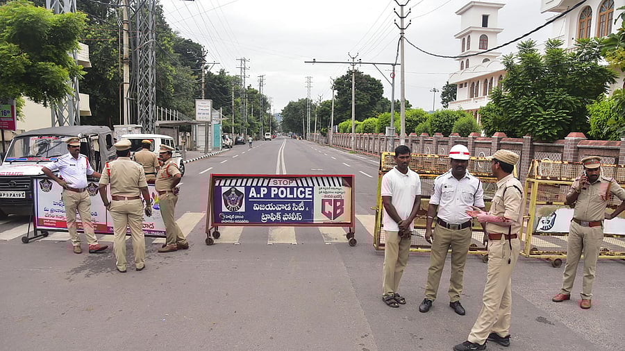 <div class="paragraphs"><p> Tight security arrangements near an Anti-Corruption Bureau court, in Vijayawada.&nbsp;</p></div>
