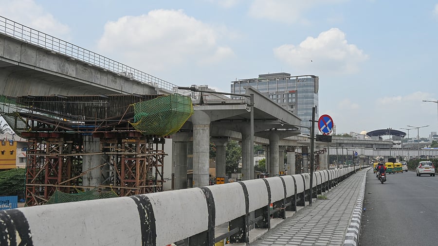 <div class="paragraphs"><p>Ongoing metro work at KR Puram. </p></div>