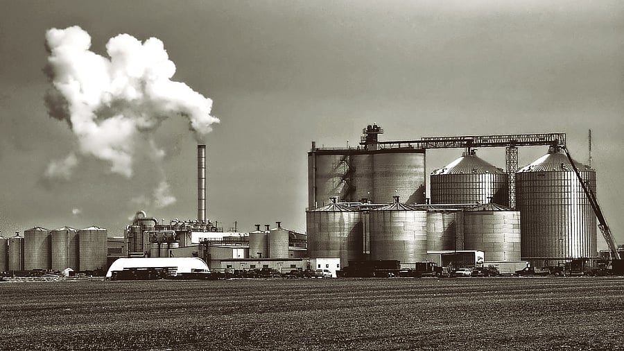 <div class="paragraphs"><p>Representative image of an ethanol plant.</p></div>