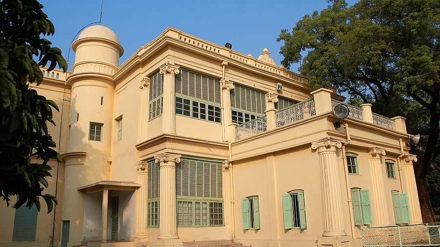 <div class="paragraphs"><p>Shantiniketan</p></div>