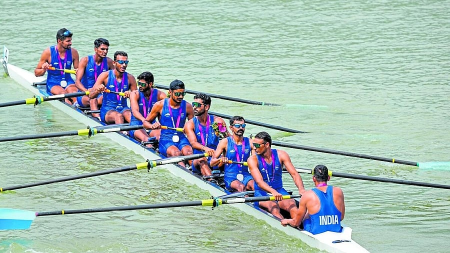 <div class="paragraphs"><p>India’s Neeraj, Naresh Kalwaniya, Neetesh Kumar, Charanjeet Singh, Jaswinder Singh, Bheem Singh, DU Pande, Punit Kumar and Ashish after winning silver medal in Men’s Coxed Eight event at the 19th Asian Games, in Hangzhou, China, Sunday, Sept. 24, 2023.</p></div>