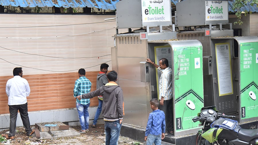 <div class="paragraphs"><p>An e-toilet unit near Town Hall. </p></div>