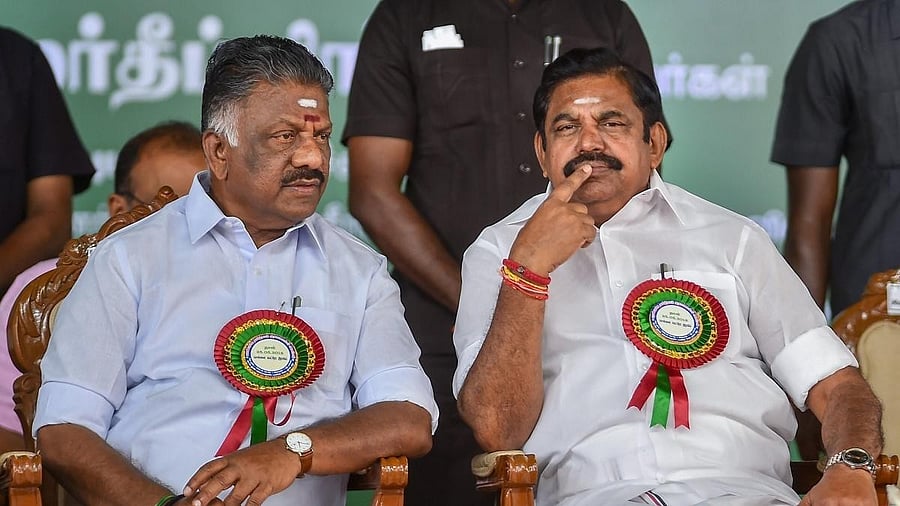 <div class="paragraphs"><p>Edappadi K Palaniswami (R) and O Paneerselvam</p></div>