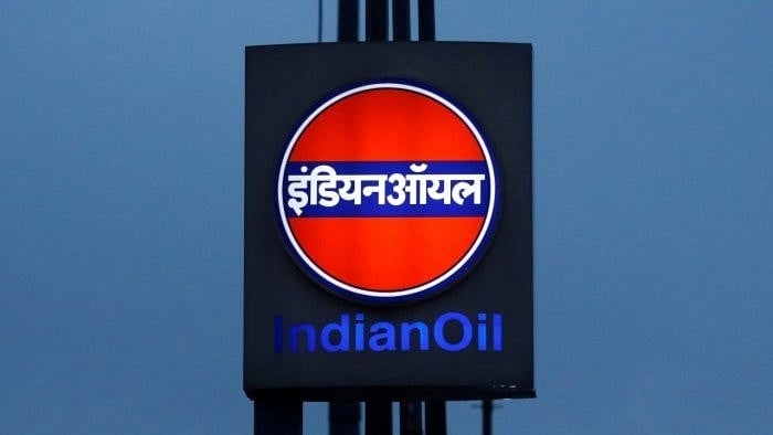 <div class="paragraphs"><p>The Indian Oil logo.</p></div>