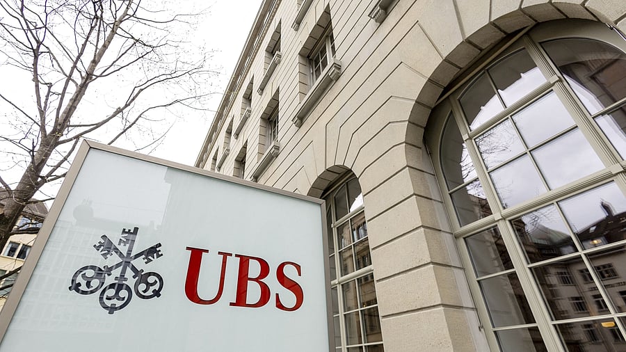 <div class="paragraphs"><p>A logo of Swiss bank UBS is seen in Zurich, Switzerland. </p></div>