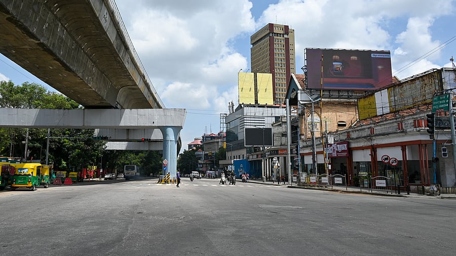 A deserted MG Road.