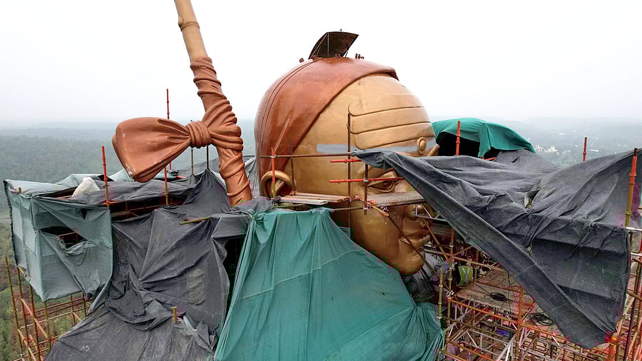 <div class="paragraphs"><p>The 108-foot tall Adi Shankaracharya statue before its unveiling, in Omkareshwar.</p></div>