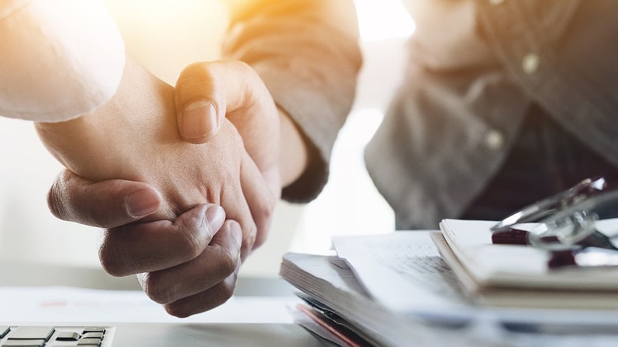 <div class="paragraphs"><p>Deal representative image.</p></div>