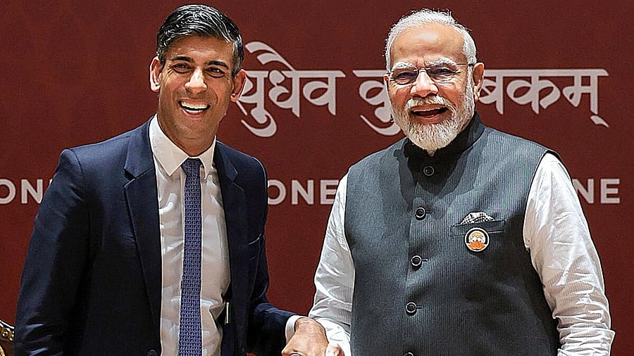 <div class="paragraphs"><p>British PM Rishi Sunak (left) and Indian PM Narendra Modi (right).</p></div>
