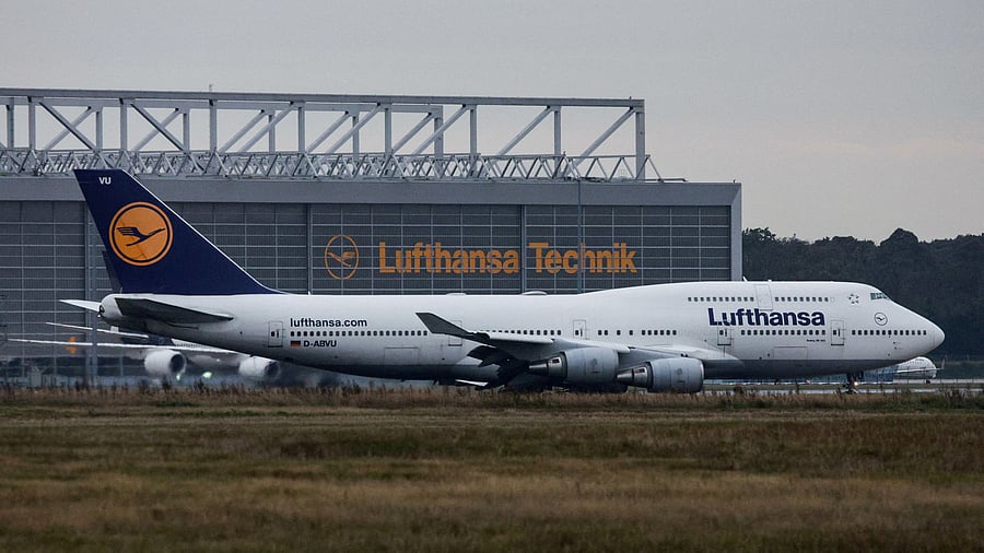 <div class="paragraphs"><p>A Boeing 747 Lufthansa jumbo-jet </p></div>