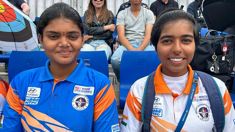 <div class="paragraphs"><p>Aditi Swami (R)  and Jyothi Surekha Vennam.</p></div>