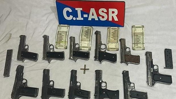 <div class="paragraphs"><p>Eleven pistols, 15 cartridges and Rs 2 lakh in cash were seized from them by the counter-intelligence, Amritsar, Director General of Police Gaurav Yadav said.</p></div>