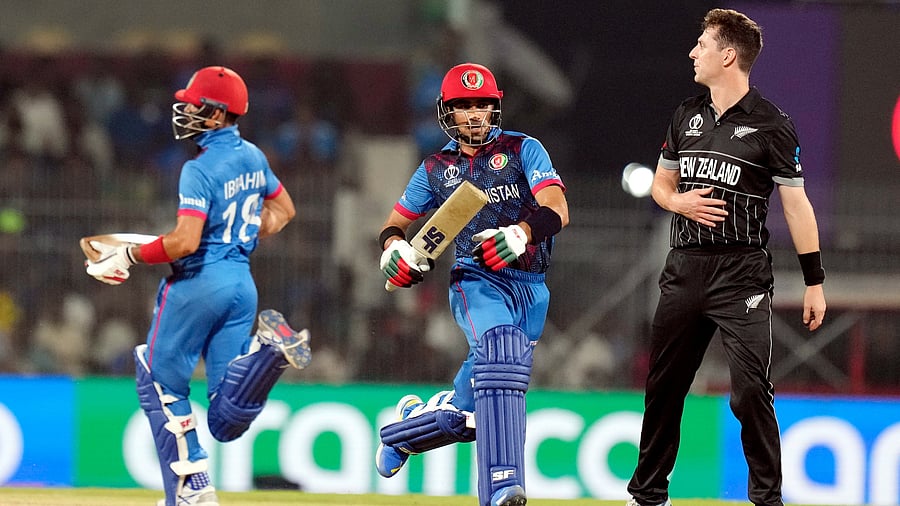<div class="paragraphs"><p>Afghanistan’s Rahmanullah Gurbaz and Ibrahim Zadran run between the wickets.</p></div>