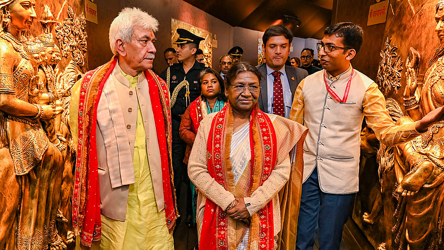 <div class="paragraphs"><p>President Droupadi Murmu with Jammu and Kashmir Lt. Governor Manoj Sinha and others visit Mata Vaishno Devi shrine, in Reasi district, Thursday, Oct. 12, 2023. </p></div>
