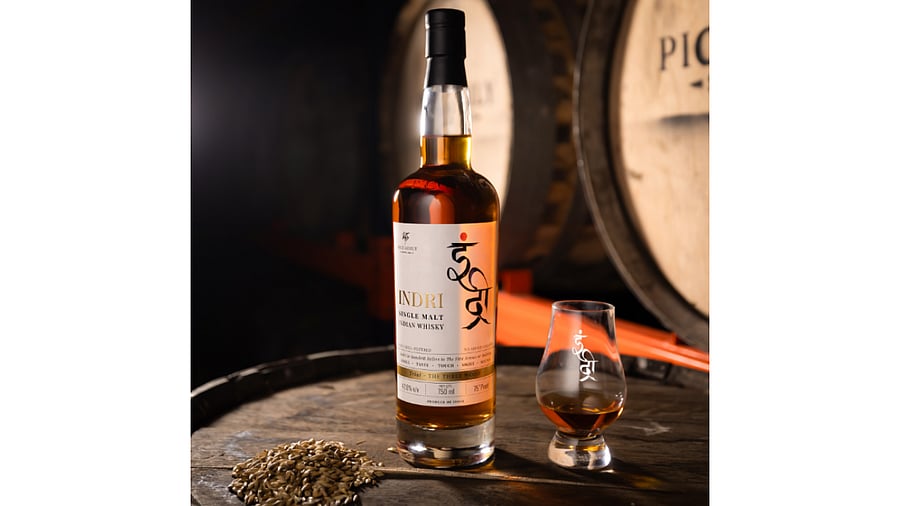 <div class="paragraphs"><p>Indri whiskey.</p></div>
