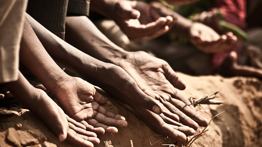 <div class="paragraphs"><p>Representative image of people begging for food.</p></div>