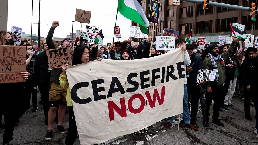 <div class="paragraphs"><p>Demonstrators from ‘Jewish Voice for Peace’ and their supporters rally for a ceasefire in Gaza, outside the Federal building in Detroit, Michigan US, October 25, 2023. </p></div>