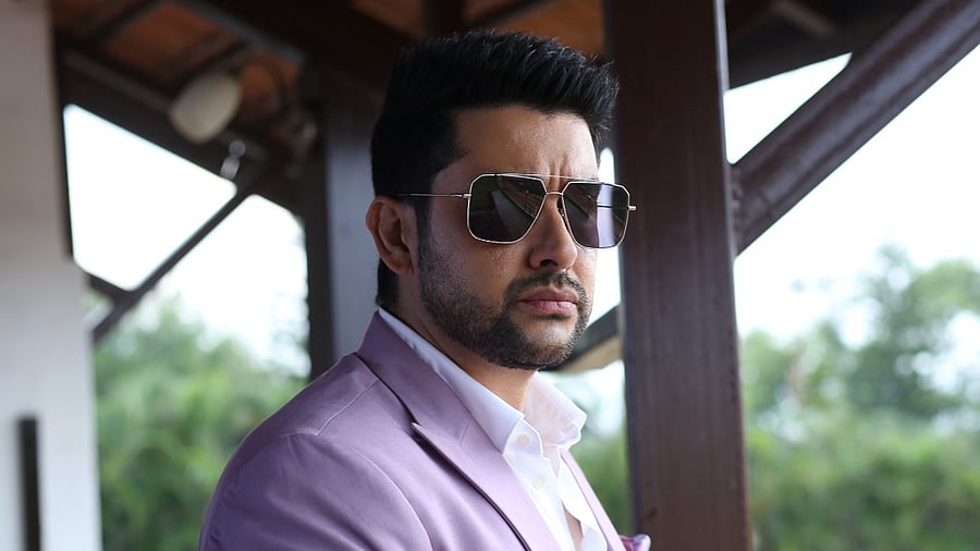 <div class="paragraphs"><p>Aftab Shivdasani. </p></div>